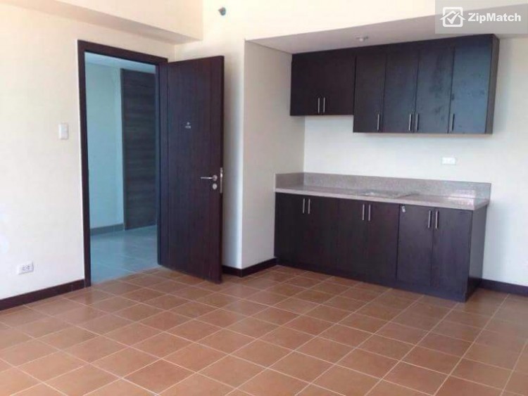                                     2 Bedroom
                                 2 Bedroom Condominium Unit For Sale in Pioneer Woodlands big photo 1