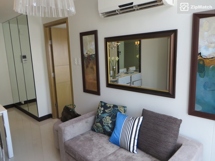                                     1 Bedroom
                                 1 Bedroom Condominium Unit For Sale in One Central big photo 9