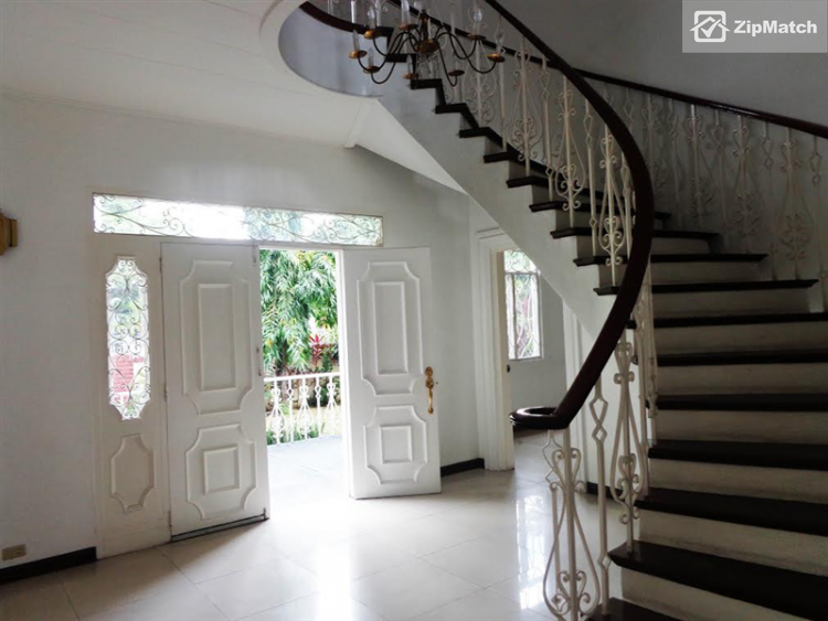                                     5 Bedroom
                                 5 Bedroom House and Lot For Sale in Urdaneta Village big photo 3