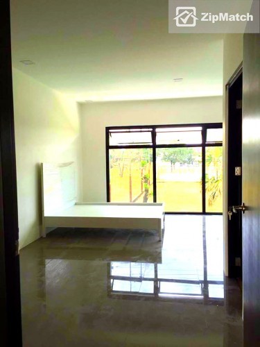                                     5 Bedroom
                                 5 Bedroom House and Lot For Sale in Pandan big photo 13