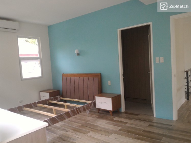                                     4 Bedroom
                                 4 Bedroom House and Lot For Sale in Maria Luisa big photo 5