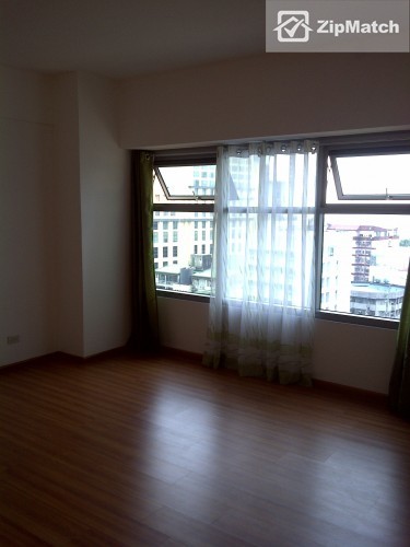                                     0
                                 Studio Type Condominium Unit For Sale in Three Adriatico Place big photo 2