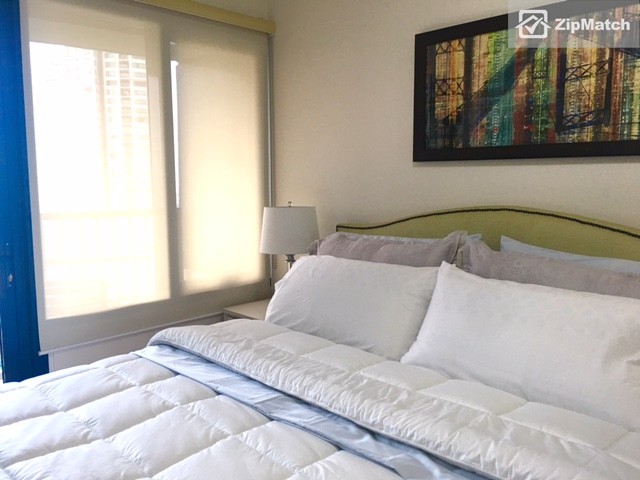                                     2 Bedroom
                                 2 Bedroom Condominium Unit For Rent in One Rockwell West big photo 7