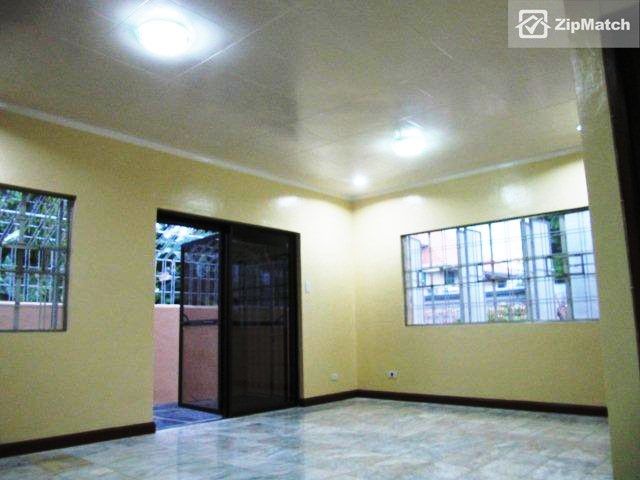                                     3 Bedroom
                                 3 Bedroom House and Lot For Sale in Town and Country Executive Village big photo 2