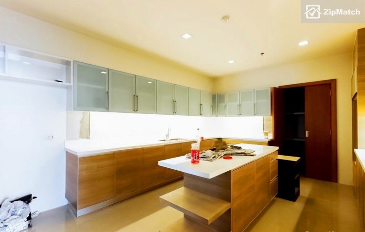                                     3 Bedroom
                                 3 Bedroom Condominium Unit For Rent in Park Terraces big photo 9