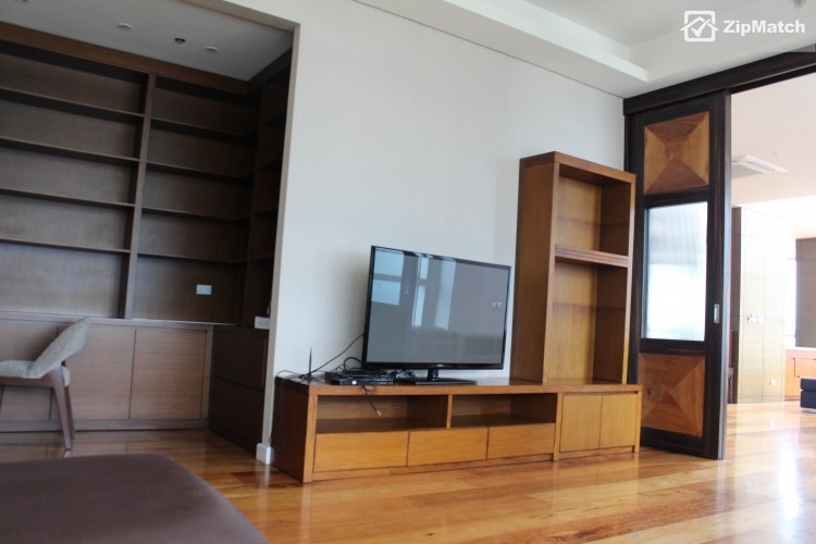                                     4 Bedroom
                                 4 Bedroom Condominium Unit For Rent in St. Francis Shangri-La Place big photo 2