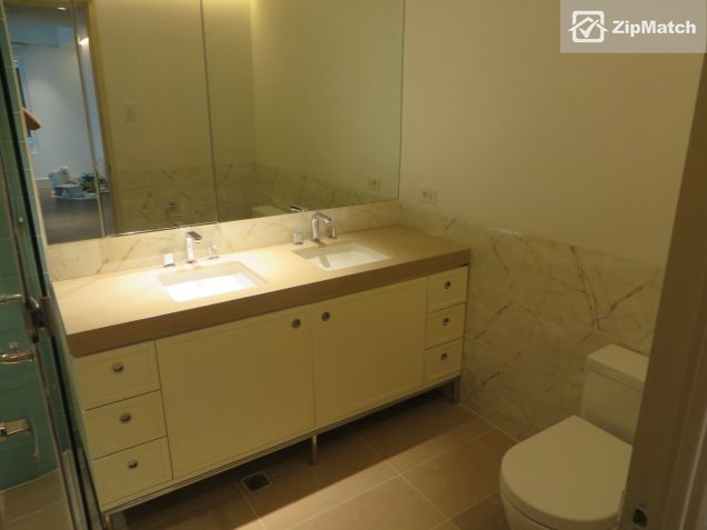                                     3 Bedroom
                                 3 Bedroom Condominium Unit For Sale in Rockwell Edades big photo 5