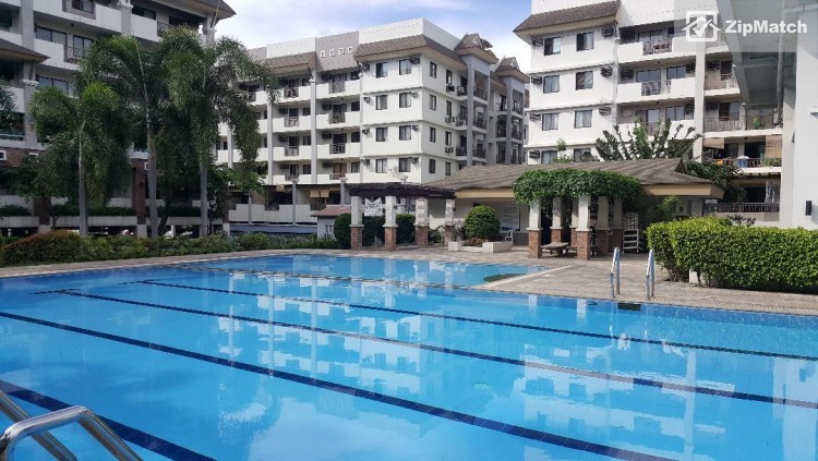                                     3 Bedroom
                                 3 Bedroom Condominium Unit For Sale in Riverfront Residences big photo 4