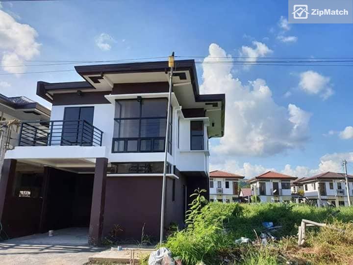                                     4 Bedroom
                                 4 Bedroom House and Lot For Sale in Midori Plains big photo 3