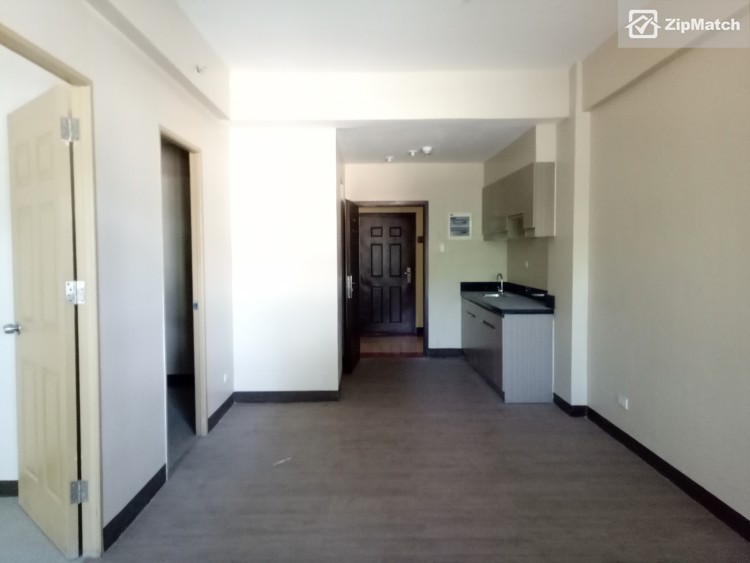                                     2 Bedroom
                                 2 Bedroom Condominium Unit For Sale in Lancris Residences big photo 3