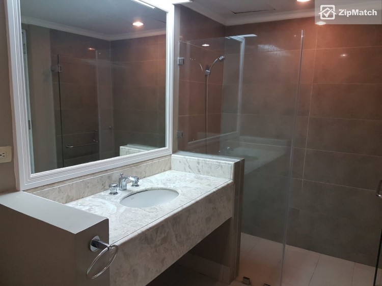                                     3 Bedroom
                                 3 Bedroom Condominium Unit For Rent in The Salcedo Park Twin Towers big photo 4