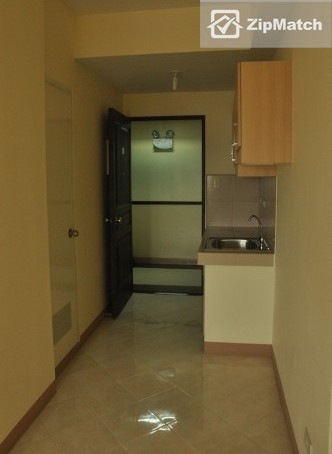                                     1 Bedroom
                                 1 Bedroom Condominium Unit For Sale in Grand Central Residences big photo 6