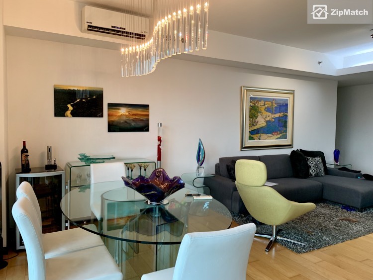                                     2 Bedroom
                                 2 Bedroom Condominium Unit For Sale in One Serendra big photo 3