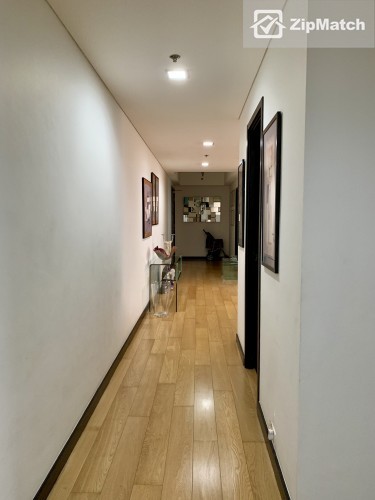                                     2 Bedroom
                                 2 Bedroom Condominium Unit For Sale in One Serendra big photo 2