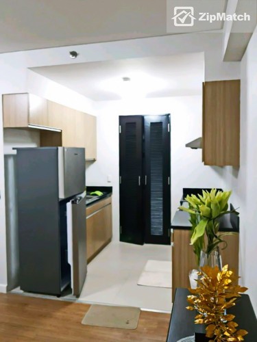                                     1 Bedroom
                                 1 Bedroom Condominium Unit For Rent in The Maridien big photo 3