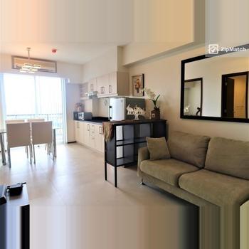 1 Bedroom Condominium Unit For Sale in Circulo Verde