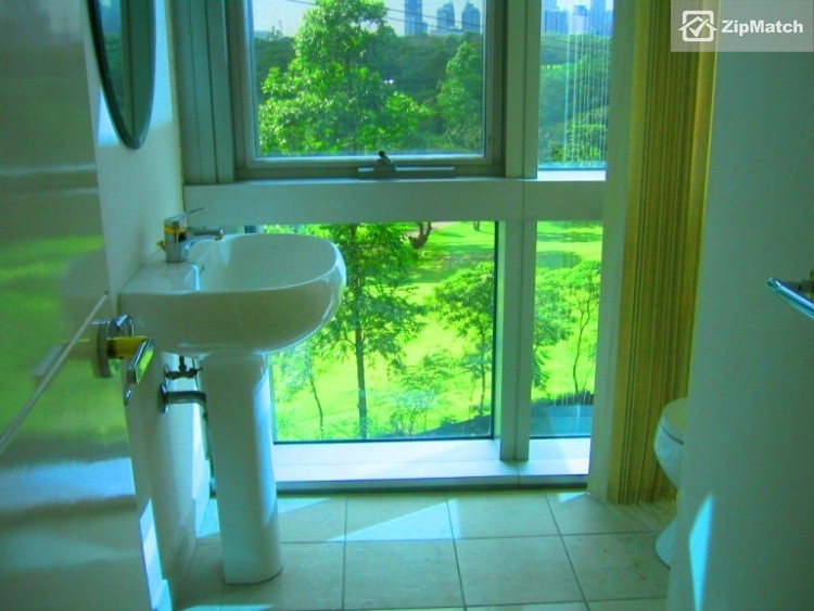                                     3 Bedroom
                                 3 Bedroom Condominium Unit For Rent in Pacific Plaza Towers big photo 35