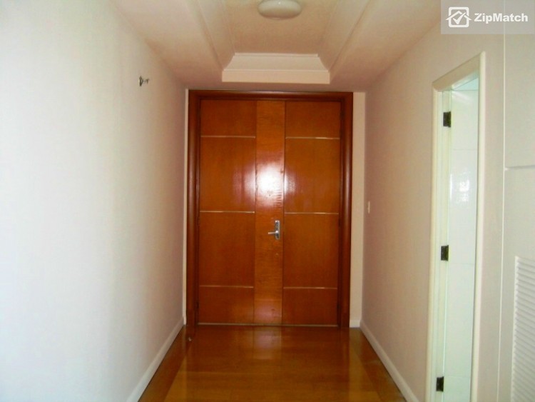                                     3 Bedroom
                                 3 Bedroom Condominium Unit For Rent in Pacific Plaza Towers big photo 42