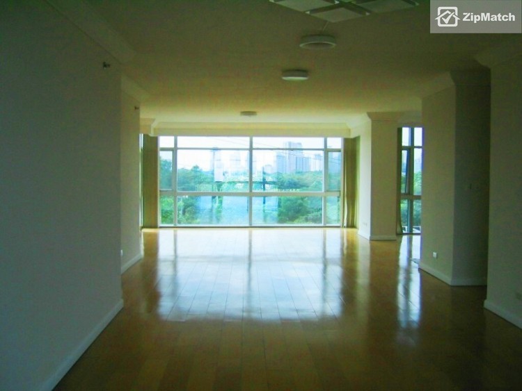                                     3 Bedroom
                                 3 Bedroom Condominium Unit For Rent in Pacific Plaza Towers big photo 26