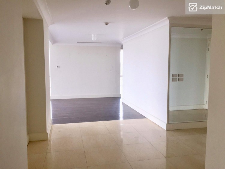                                     3 Bedroom
                                 3 Bedroom Condominium Unit For Sale in Raffles Residences Makati big photo 2