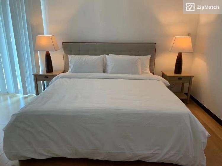                                     2 Bedroom
                                 2 Bedroom Condominium Unit For Sale in One Serendra big photo 6