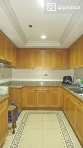                                     2 Bedroom
                                 2 Bedroom Condominium Unit For Sale in Hidalgo Place big photo 5