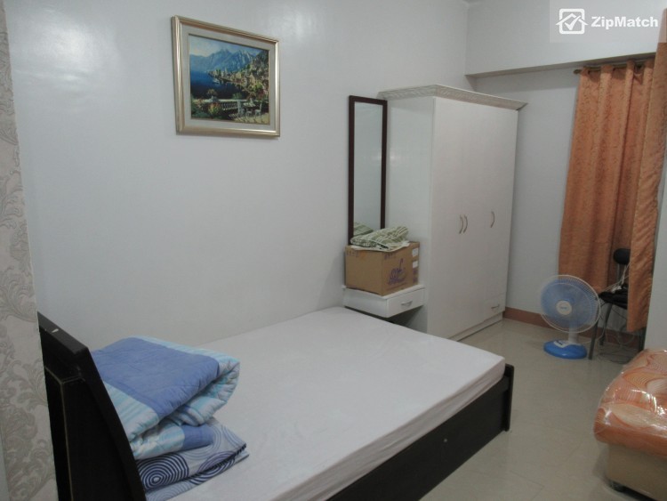                                     1 Bedroom
                                 0 Bedroom Condominium Unit For Sale in La Guardia Flats II big photo 3