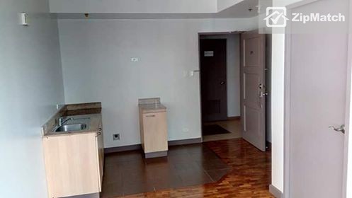                                     1 Bedroom
                                 1 Bedroom Condominium Unit For Sale in The Capital Towers big photo 2