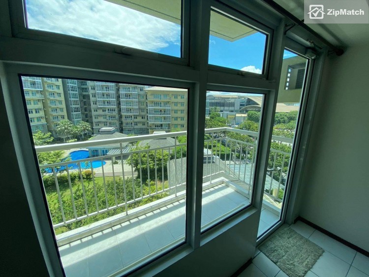                                     1 Bedroom
                                 1 Bedroom Condominium Unit For Sale in Two Serendra big photo 2