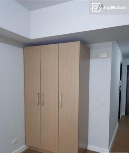                                     0
                                 Studio Type Condominium Unit For Sale in The Maridien big photo 3