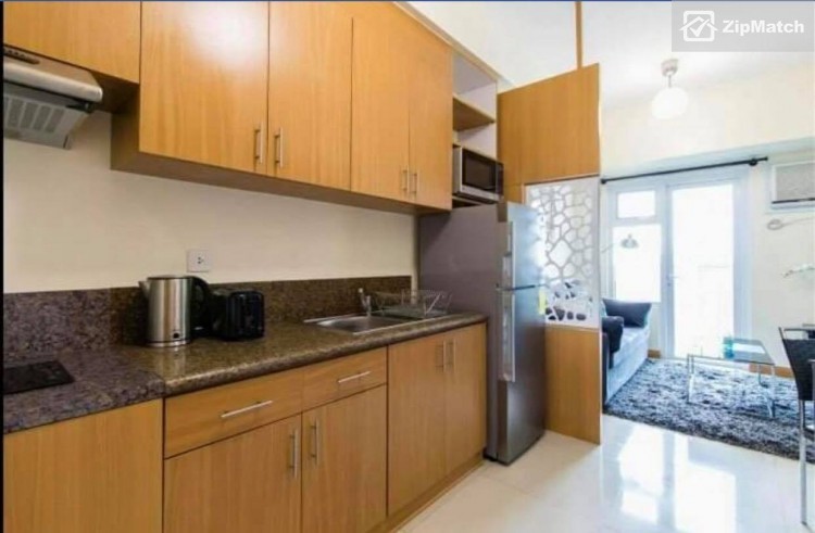                                     1 Bedroom
                                 1 Bedroom Condominium Unit For Sale in The Trion Towers big photo 8