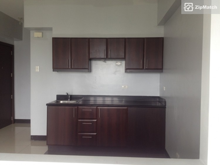                                     0
                                 Studio Type Condominium Unit For Sale in Stamford Executive Residences big photo 13