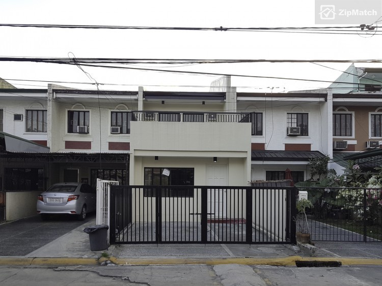                                     3 Bedroom
                                 3 Bedroom Townhouse For Sale in Renovated Townhouse For Sale in BF Homes Las Pinas big photo 2