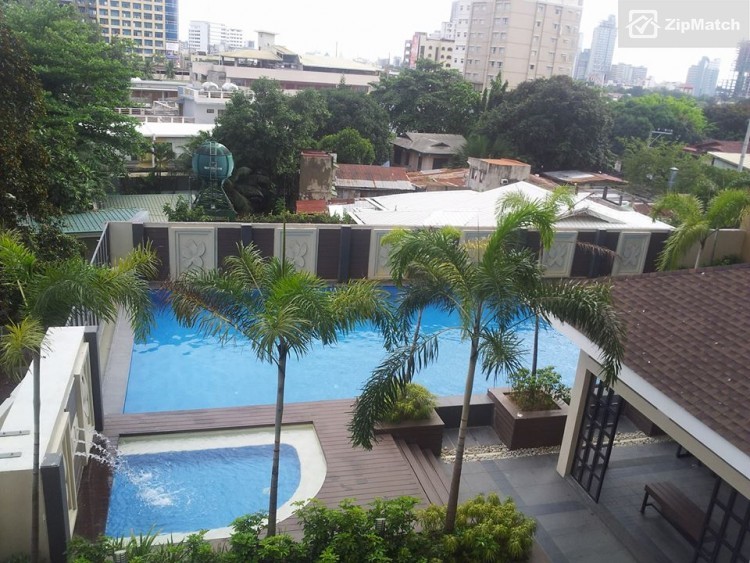                                     1 Bedroom
                                 1 Bedroom Condominium Unit For Sale in Azalea Place big photo 3