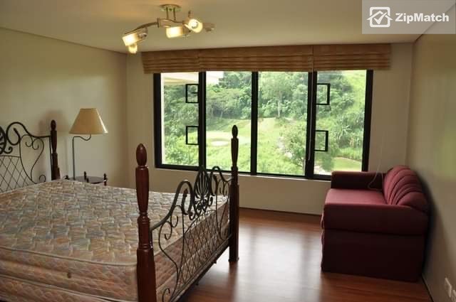                                     1 Bedroom
                                 1 Bedroom Condominium Unit For Sale in Golf View Terraces big photo 8