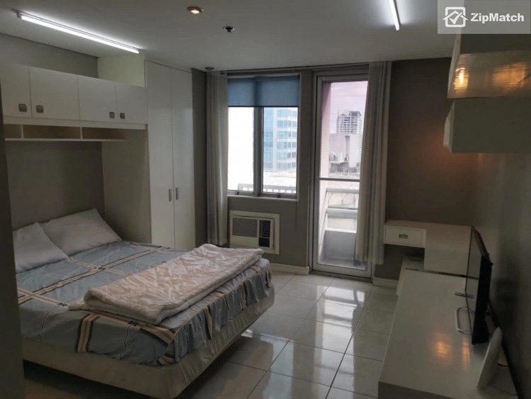                                     1 Bedroom
                                 1 Bedroom Condominium Unit For Sale in The Peak Tower big photo 2