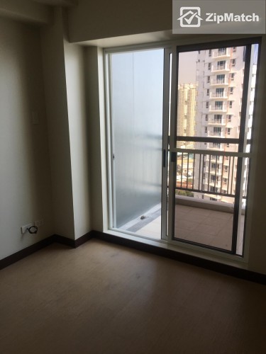                                     1 Bedroom
                                 1 Bedroom Condominium Unit For Sale in Sheridan Towers big photo 2