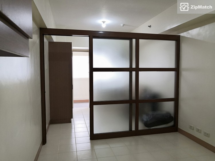                                     1 Bedroom
                                 1 Bedroom Condominium Unit For Sale in Grand Emerald Tower big photo 3