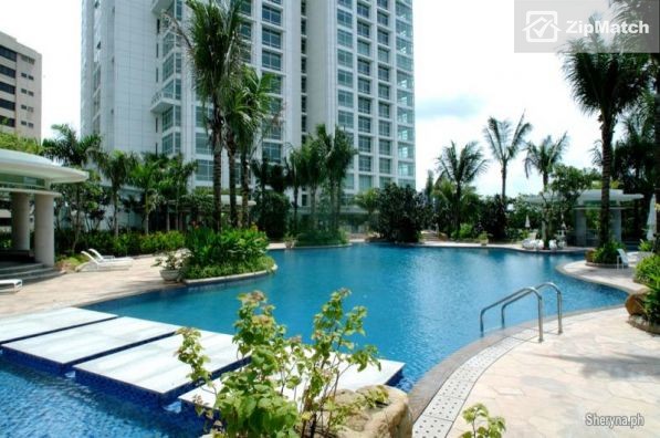                                     3 Bedroom
                                 3 Bedroom Condominium Unit For Sale in Two Roxas Triangle big photo 12