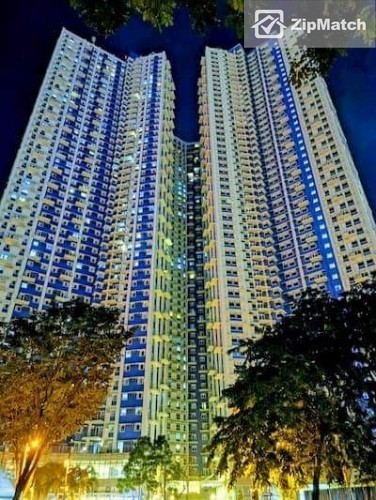                                     3 Bedroom
                                 3 Bedroom Condominium Unit For Sale in The Trion Towers big photo 1