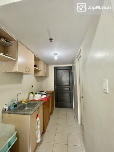                                     0
                                 Studio Type Condominium Unit For Sale in Crown Tower University Belt big photo 4