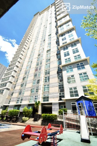                                     0
                                 Studio Type Condominium Unit For Sale in Wil Tower Mall big photo 2