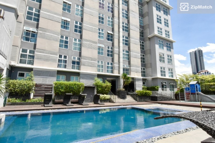                                     0
                                 Studio Type Condominium Unit For Sale in Wil Tower Mall big photo 3