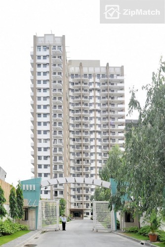                                     2 Bedroom
                                 2 Bedroom Condominium Unit For Sale in Cypress Towers big photo 2