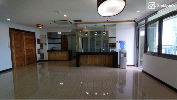                                     3 Bedroom
                                 3 Bedroom Condominium Unit For Sale in Park West big photo 3