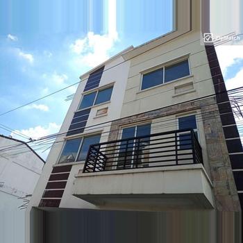 4 Bedroom Townhouse For Sale in Montville Place A. Bonifacio