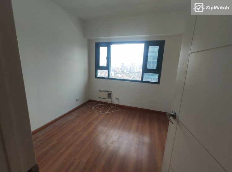                                     3 Bedroom
                                 3 Bedroom Condominium Unit For Sale in McKinley Park Residences big photo 1