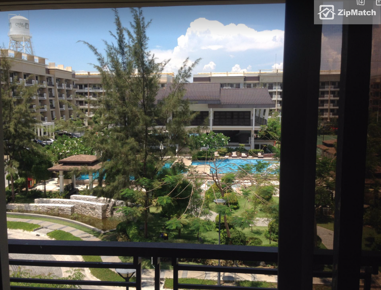                                     3 Bedroom
                                 3 Bedroom Condominium Unit For Sale in Cedar Crest big photo 3