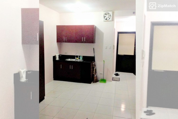                                     0
                                 Studio Type Condominium Unit For Sale in Malate Bayview Mansion big photo 4