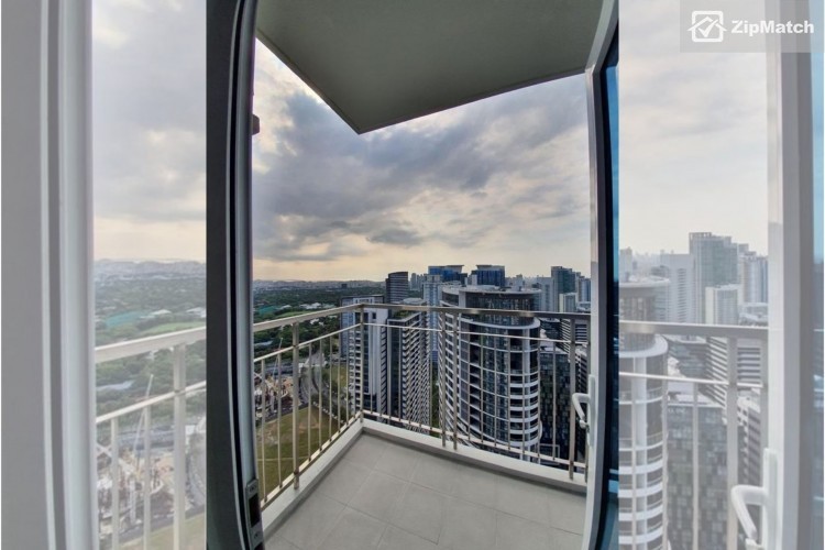                                     3 Bedroom
                                 3 Bedroom Condominium Unit For Sale in The Trion Towers big photo 4